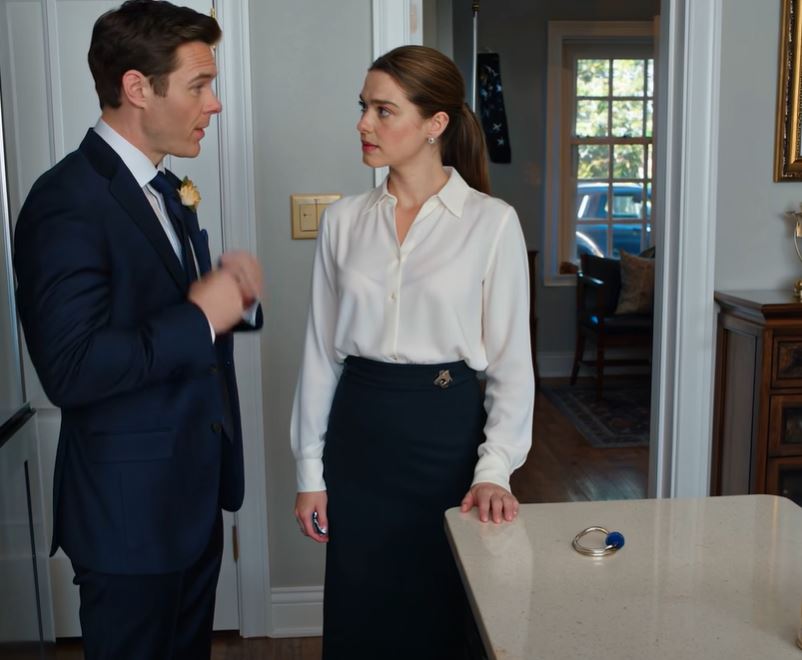 “Se não consegues lidar com o facto de eu jantar com o meu ex, o problema é teu”, disse o meu marido — e na manhã seguinte deixei as chaves em cima da mesa e embarquei num voo para Paris… enquanto ele não fazia ideia do que eu estava prestes a fazer… Nem sempre fui o tipo de mulher que conseguia ir embora sem fazer escândalo. Costumava pensar que ir embora tinha de parecer uma